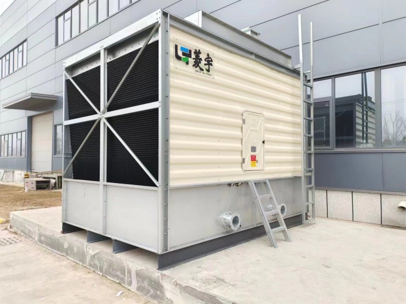 湖北菱宇LYH--175T高底盆双出水口方形横流式钣金冷却塔安装完成