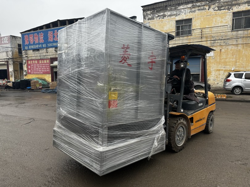 湖北武汉菱宇RCN系列方形逆流式钢板冷却塔整塔出货 湖北武汉菱宇RCN系列方形逆流式钢板冷却塔整塔出货