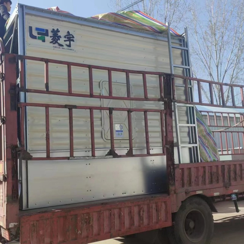 河南信阳菱宇自带水箱的方形横流式钣金冷却塔安装完成