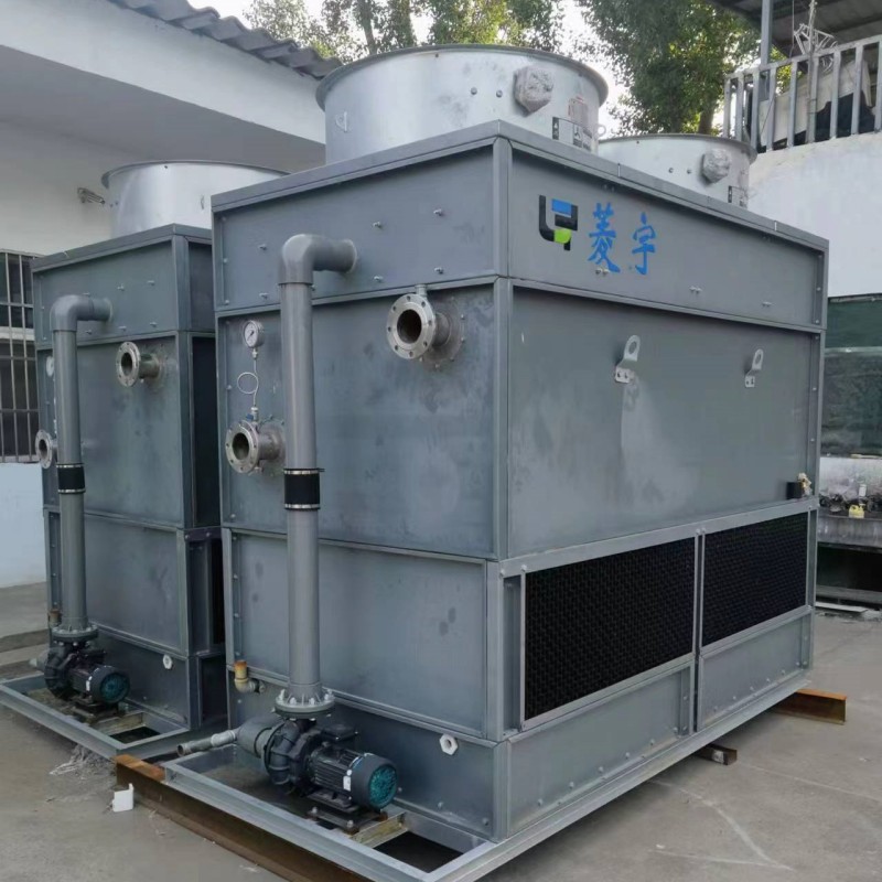 河南菱宇两台方形逆流闭式冷却塔整机出货