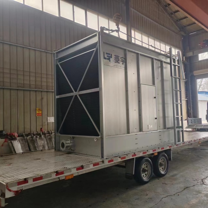 河南新乡菱宇方形横流式钢板冷却塔整体出货