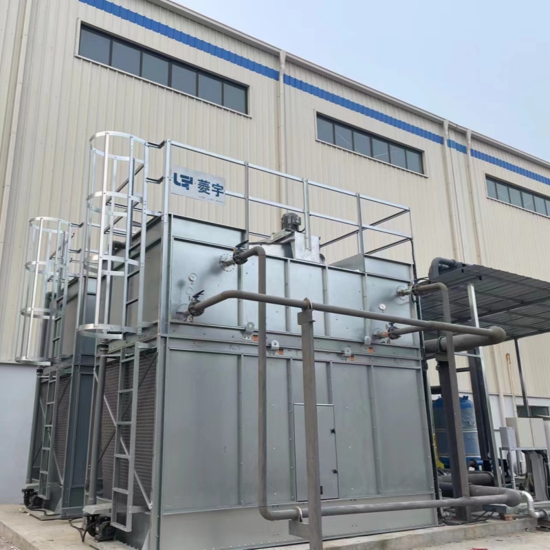 河南郑州菱宇方形横流闭式冷却塔安装完成，调试成功