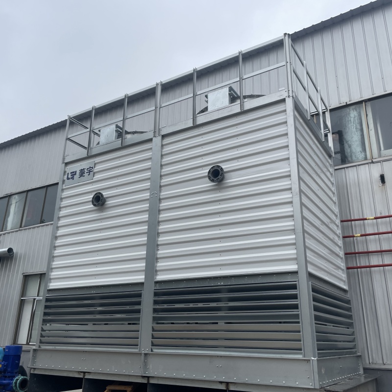 河南新乡菱宇方形逆流组合式钣金冷却塔安装完成 河南新乡菱宇方形逆流组合式钣金冷却塔安装完成