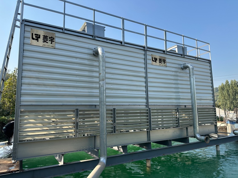 湖南菱宇开式无底盆的方形逆流式高温型钣金冷却塔安装到位