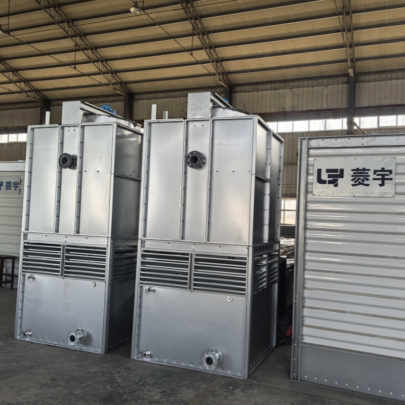 河南菱宇订制款一体化深水盆方形逆流式钢板冷却塔,让客户省去建设水池的烦恼