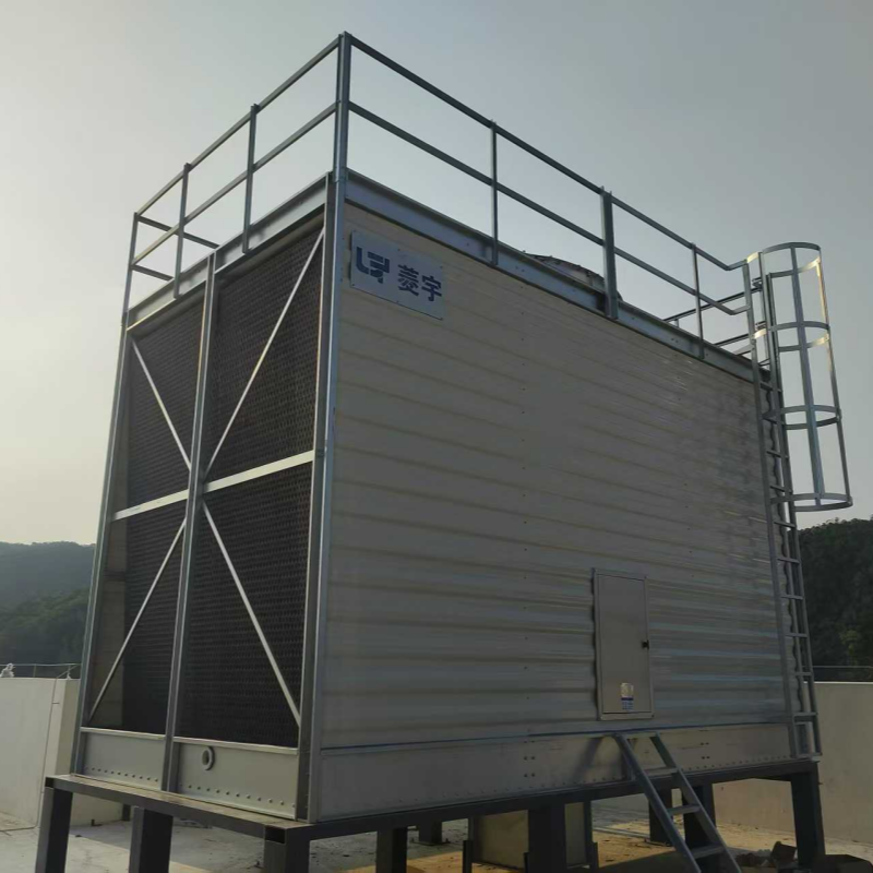 广东中山菱宇单体方形横流式钣金冷却塔组装完工，欢迎大家察看现场指导工作