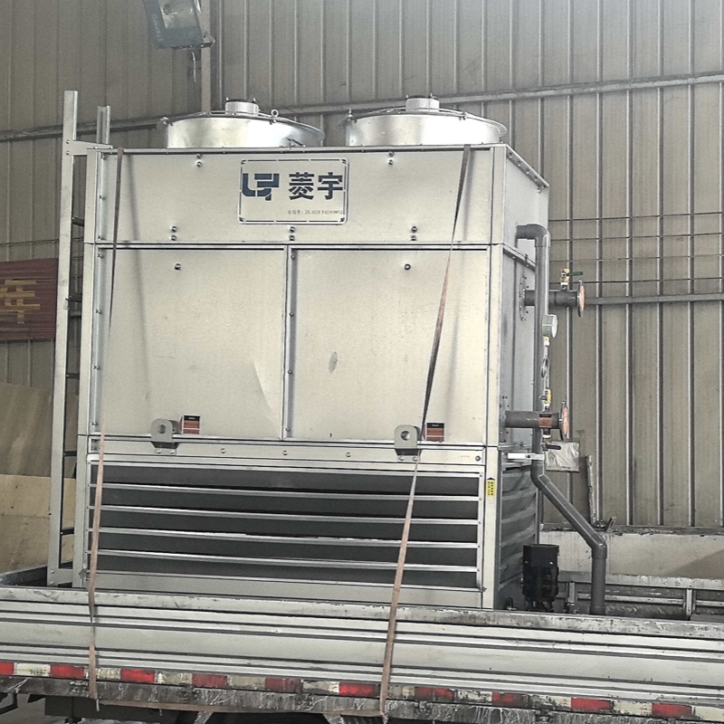 河南洛阳菱宇方形逆流闭式冷却塔整机送货到客户现场